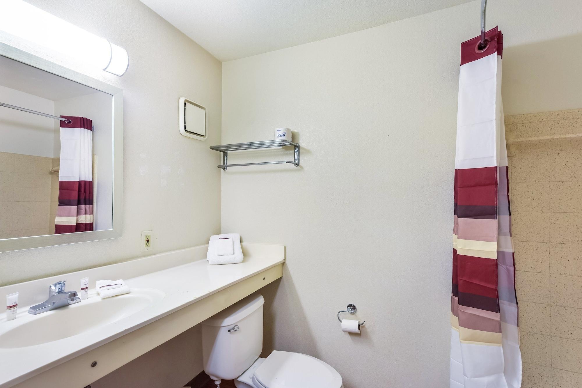 Hometowne Studios By Red Roof Dallas - North Addison - Tollway 外观 照片